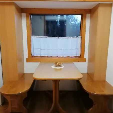 Apartmens And Sostar Hiša za goste Cerkno