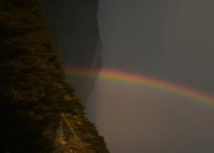 Apartmens And Sostar 3*