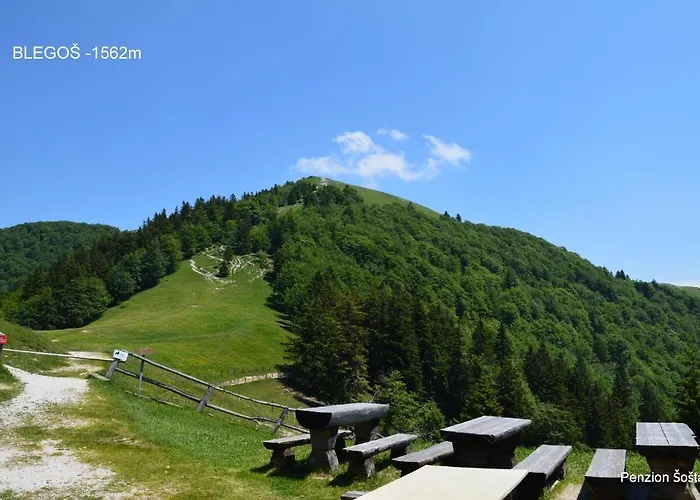 Hiša za goste Apartmens And Sostar