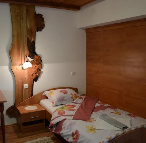 Hiša za goste Apartmens And Sostar Cerkno