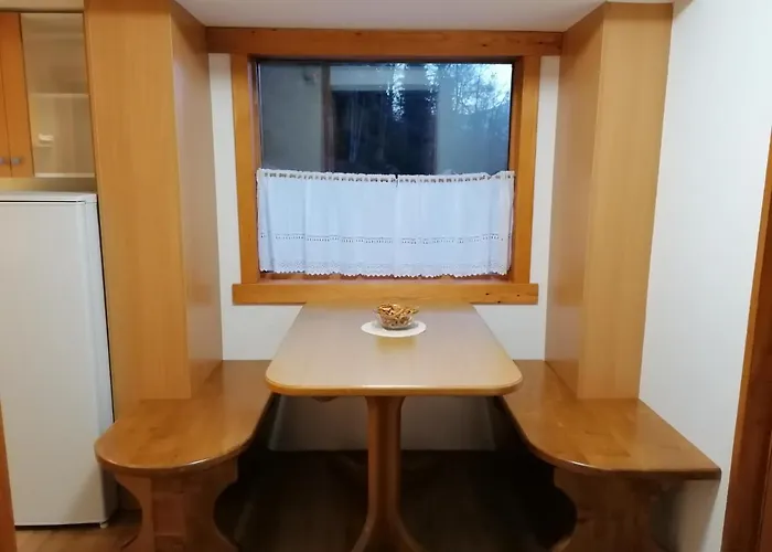 Apartmens And Sostar Hiša za goste Cerkno